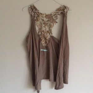 Sleeveless cardigan